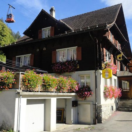 Gaestehaus Schaefli Intschi Bagian luar foto