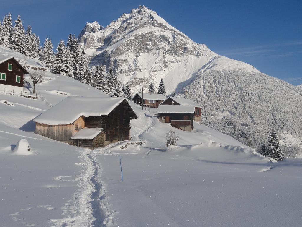 Gaestehaus Schaefli Intschi Bagian luar foto