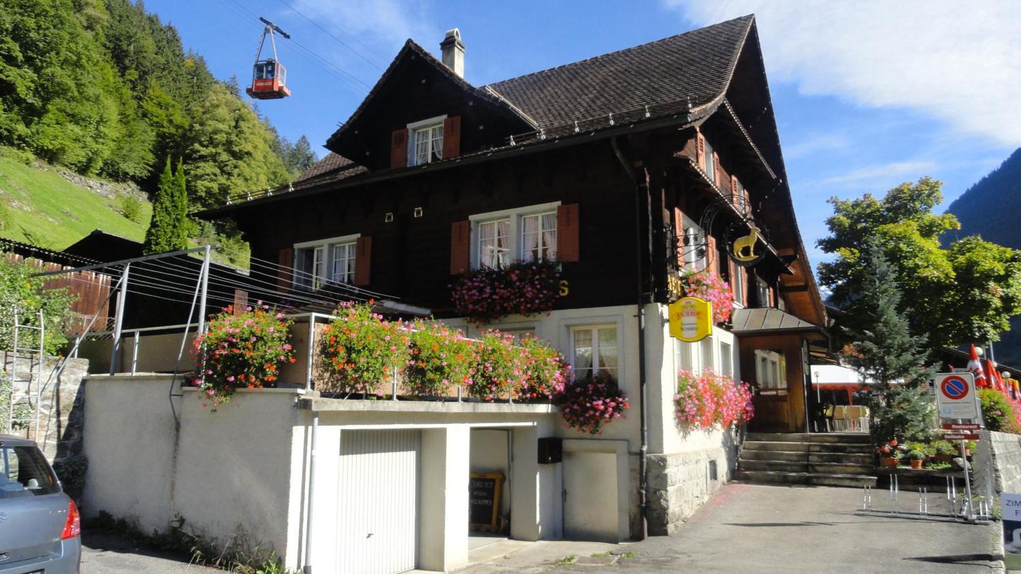 Gaestehaus Schaefli Intschi Bagian luar foto