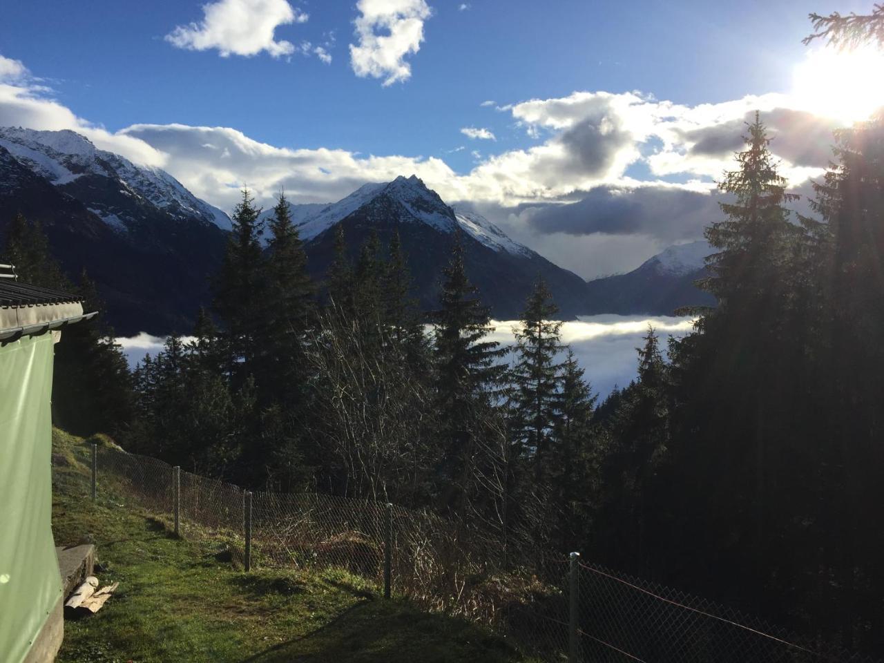 Gaestehaus Schaefli Intschi Bagian luar foto