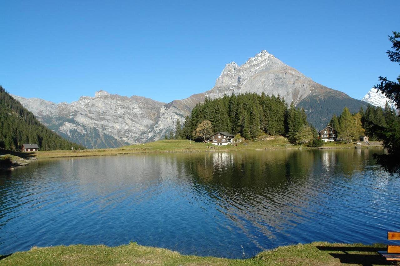 Gaestehaus Schaefli Intschi Bagian luar foto
