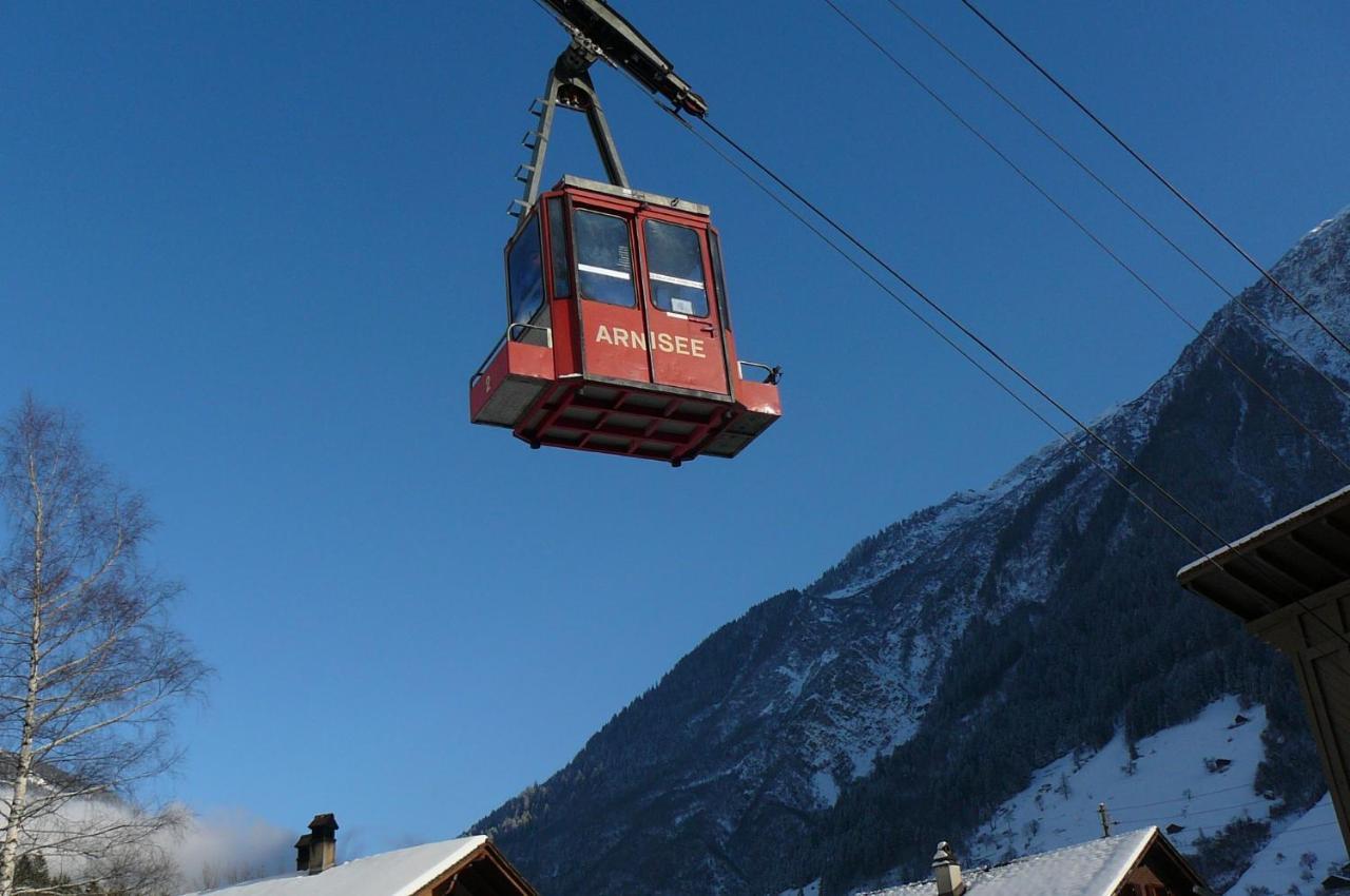 Gaestehaus Schaefli Intschi Bagian luar foto